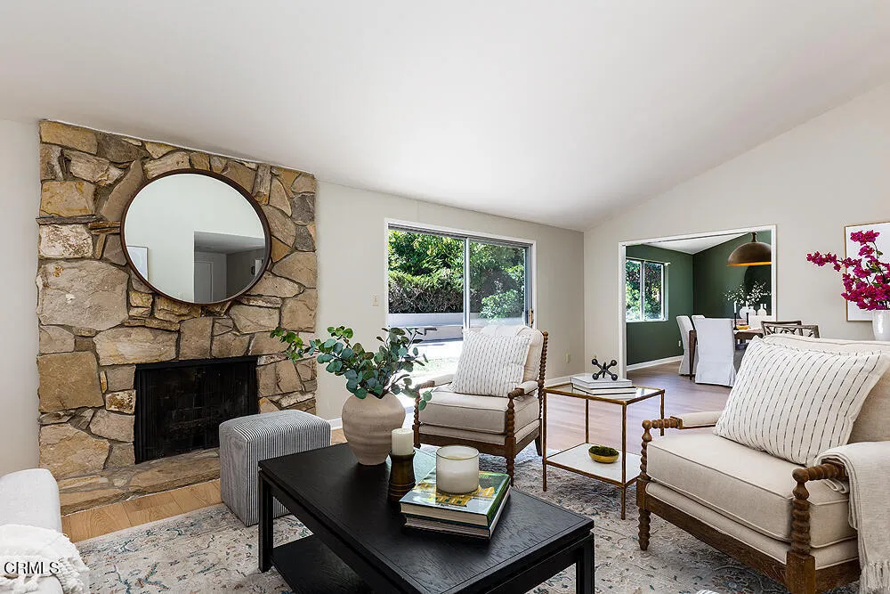 13017 Barto Drive, Granada Hills, California 91344 home-pic-12